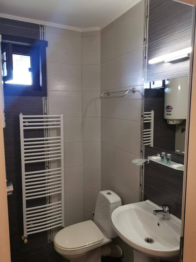 Family Hotel Arbanashka Sreshta ارباناسي المظهر الخارجي الصورة